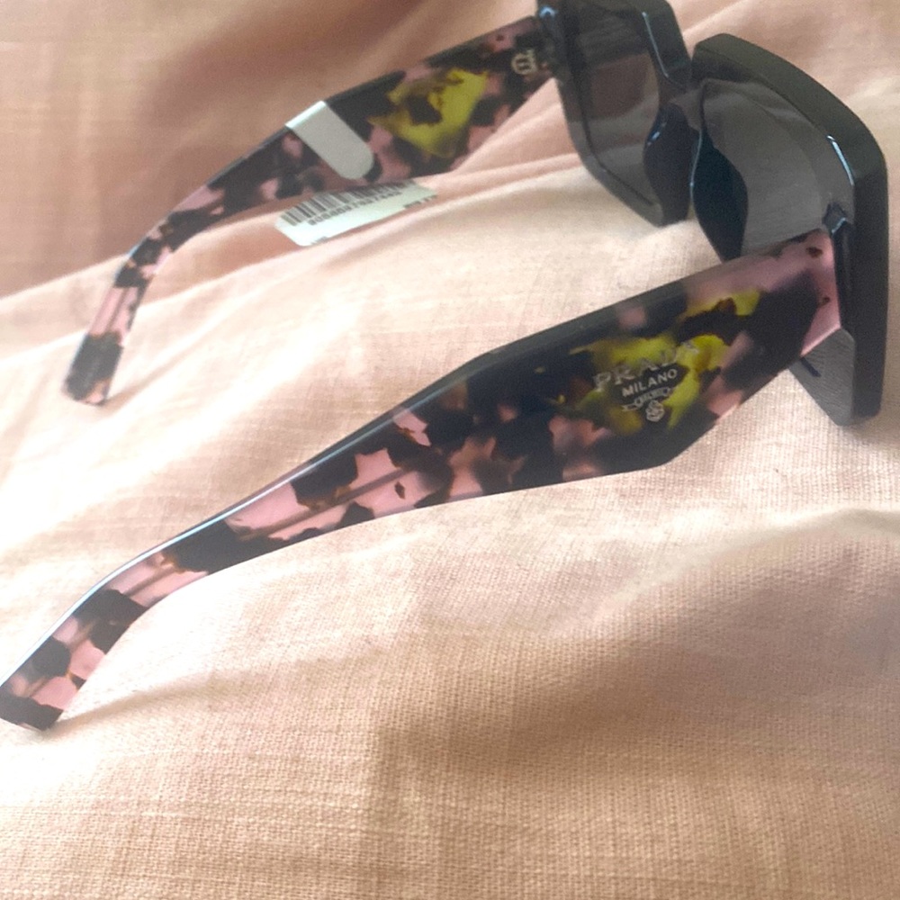 Brand new authentic Prada sunglasses